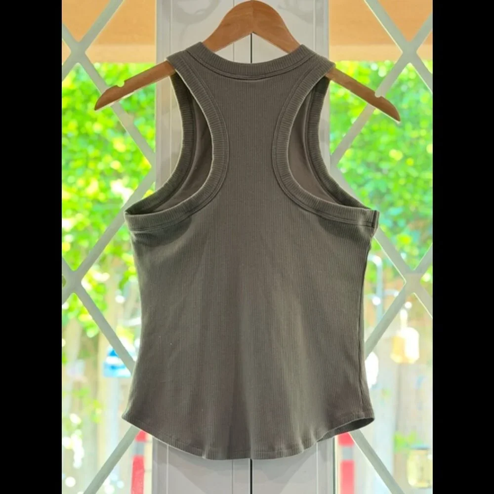 Fabletics High Neck Rib Built-In Bra Tank Desert Shadows Size Extra Large - Picture 4 of 11